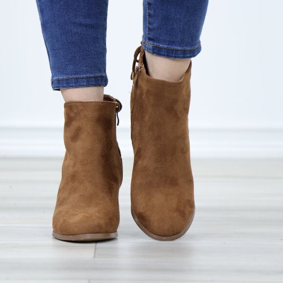 Brown Faux Suede Pointed Toe Low Heel Ankle Boots Back Laces Booties - Picture 9 of 12